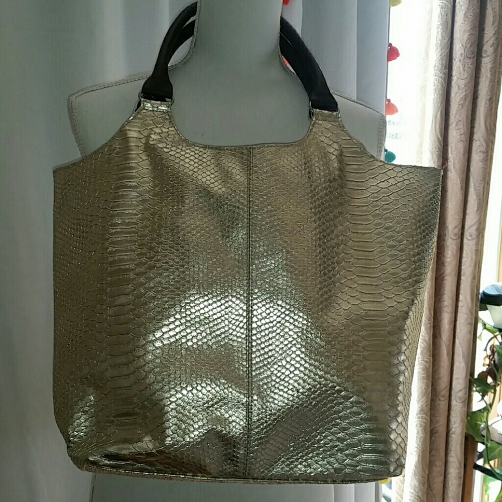 Tote